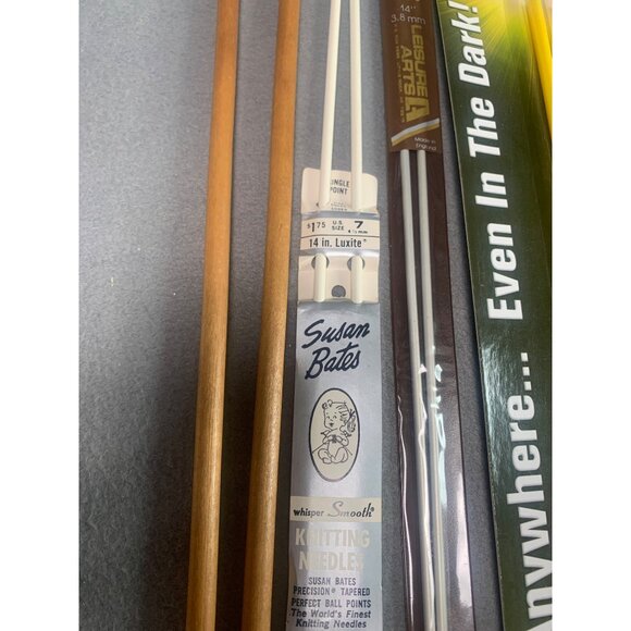 Lot of Knitting Needles: Susan Bates Leisure Arts & The Knit Lite For S/M/L Proj - Picture 2 of 5
